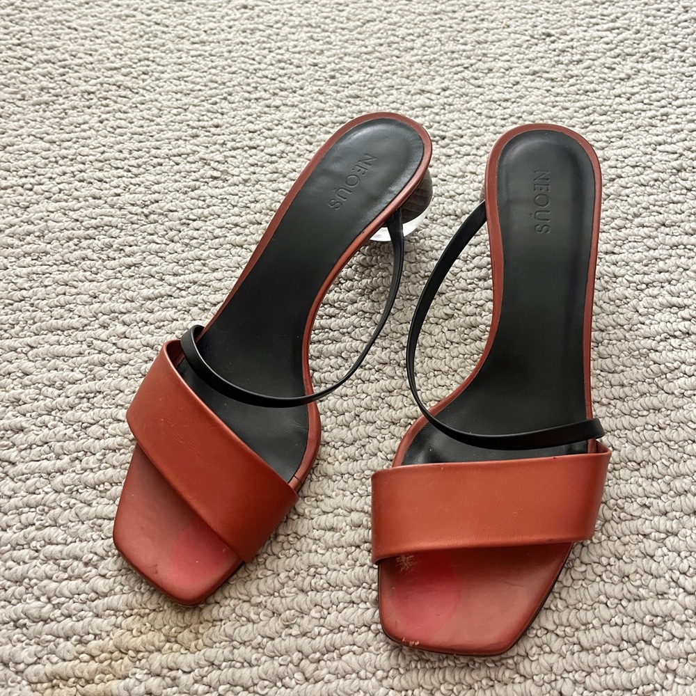 NEOUS Latouria sandals with a clear ball heel - Picture 3 of 6